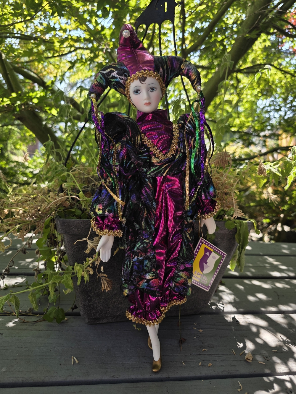 Mardi Gras Jester Doll ~ Iridescent Fuchsia and Multi-Color - Picture 1 of 13